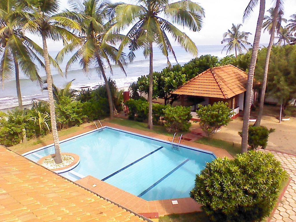 Villa Sea Breeze Kepungoda Buitenkant foto